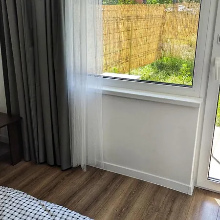 Pine Forest House 4 *