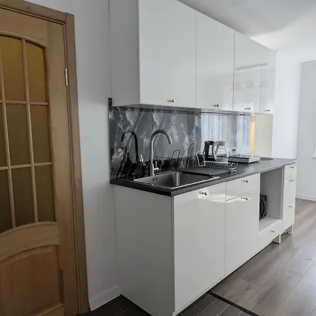 Apartamento Pine Forest House 4 *